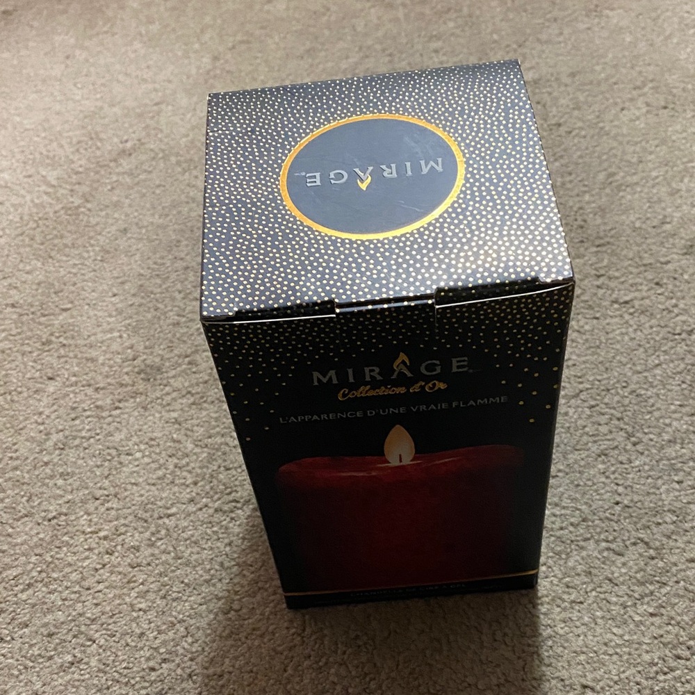 Mirage Candle Box with Red Candle Design